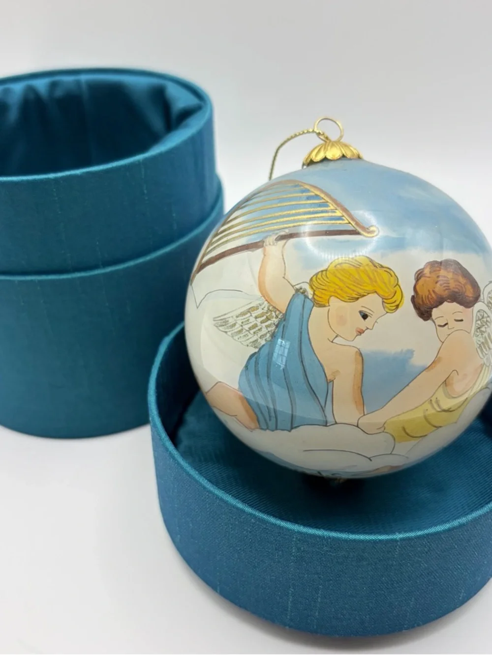 Vtg 2002 Pier 1 Li Bien Inside Painted Christmas Ornament Angels Singing Boxed